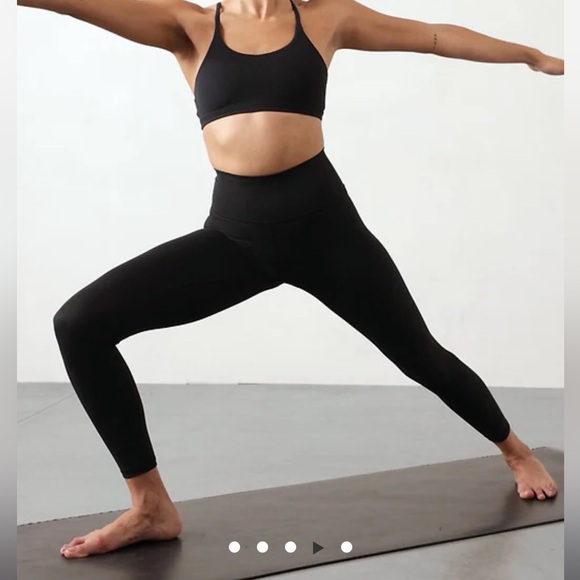 Athleta Transcend High Rise 7/8 Legging Black medium - Picture 4 of 4